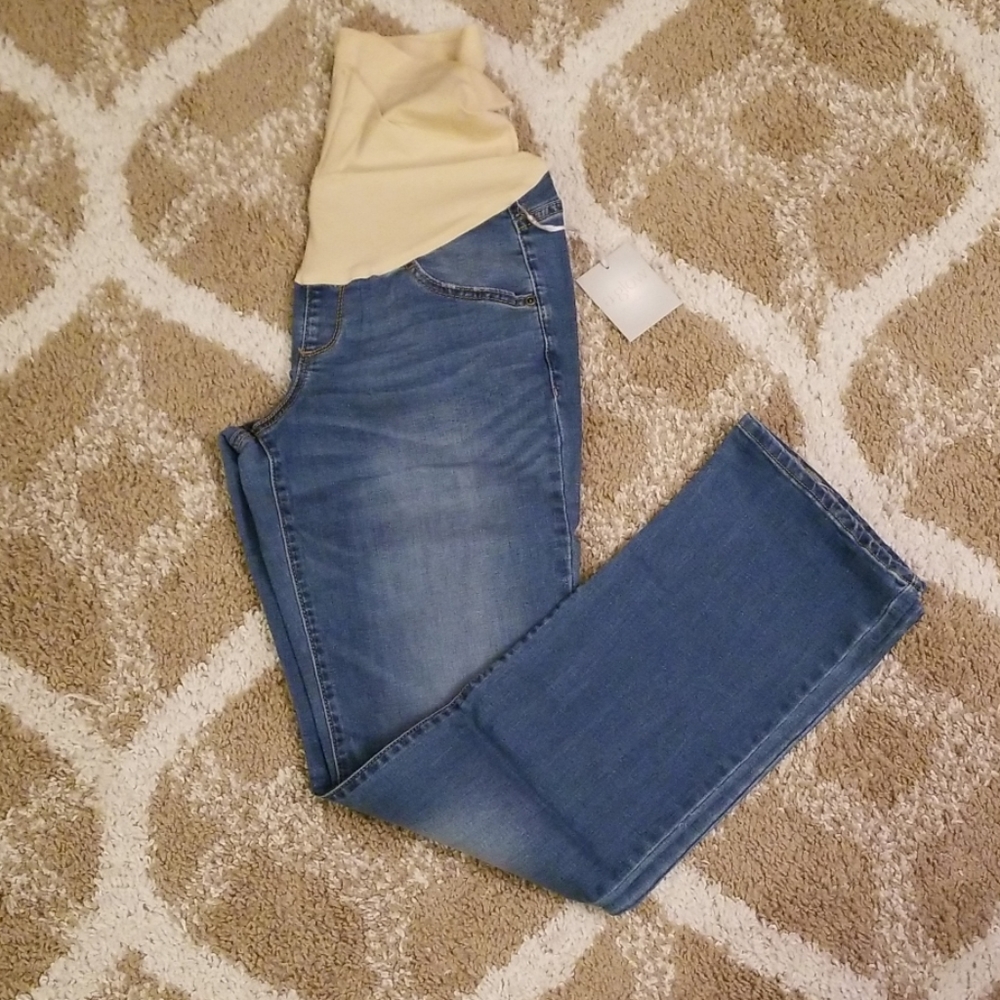 NWT maternity bootcut jeans - 8 long